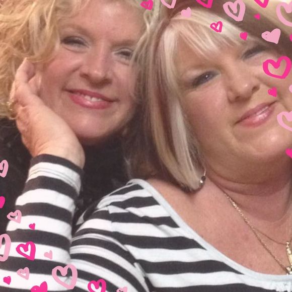 Meet your Posher, Pamela - Picture 1 of 1